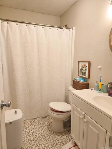 1103 Magnolia Ave, Mena, AR 71953