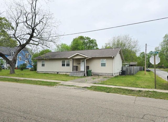 1103 Magnolia Ave, Mena, AR 71953