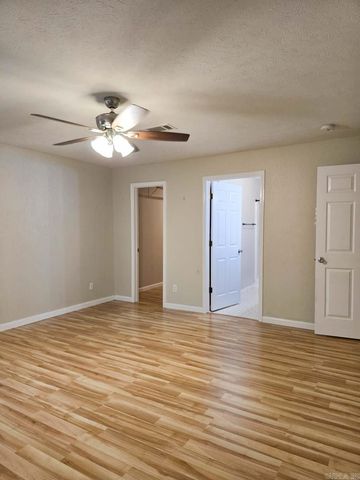 1103 Magnolia Ave, Mena, AR 71953