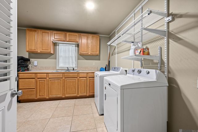 558 Ingleside Dr, Baton Rouge, LA 70806