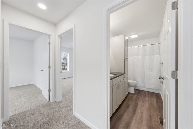 1337 Leonora Avenue, Akron, OH 44305