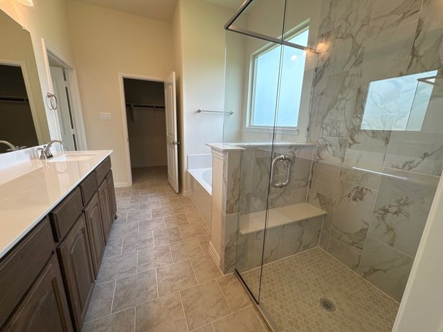 132 Oak Grove Way, Springtown, TX 76082
