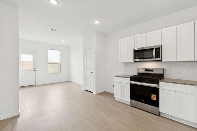 1830 Glacier Gorge Trail, Dayton, TX 77535