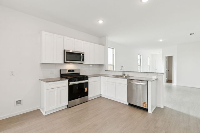 1830 Glacier Gorge Trail, Dayton, TX 77535