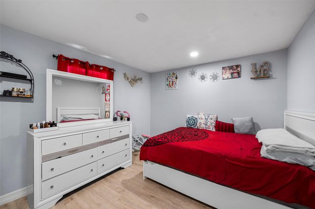 2061 Road 5100, Cleveland, TX 77327