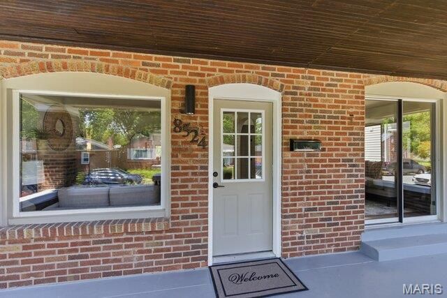 8524 Richard Avenue, University City, MO 63132