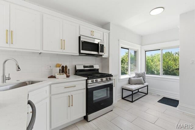 8524 Richard Avenue, University City, MO 63132
