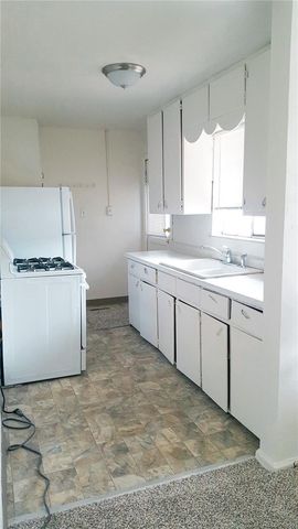 2875 N Harrison Street, Denver, CO 80205