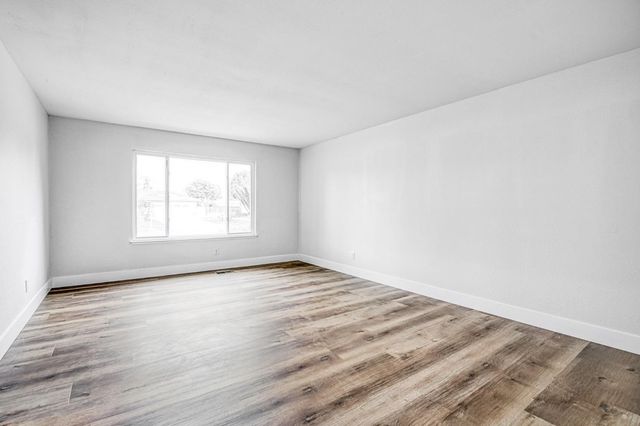 2058 W Vartikian Avenue, Fresno, CA 93711