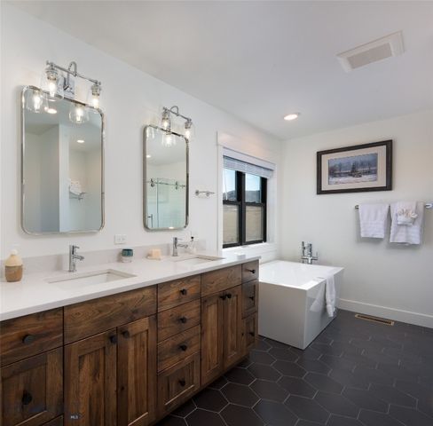 127 Montana Way, Ennis, MT 59729