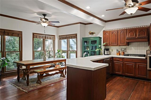 1024 Derby Run NW, Marietta, GA 30064