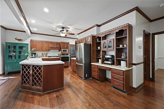 1024 Derby Run NW, Marietta, GA 30064