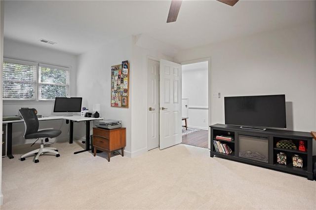 1024 Derby Run NW, Marietta, GA 30064