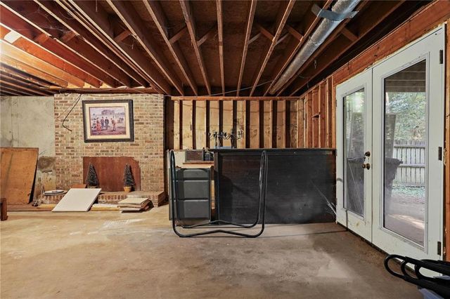 1024 Derby Run NW, Marietta, GA 30064