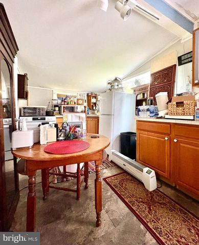 10105 AND 10085 MORGANTOWN RD, Newburg, MD 20664