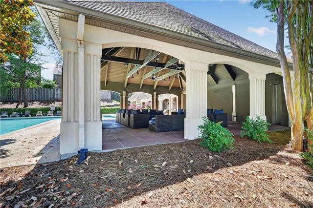 2657 Lenox Road NE H-110, Atlanta, GA 30324