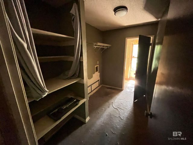 5415 Overlook Road, Mobile, AL 36618