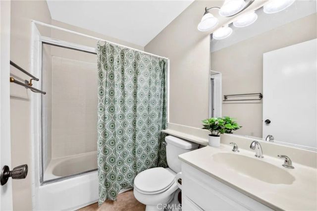 1455 W Cerritos Avenue 32, Anaheim, CA 92802