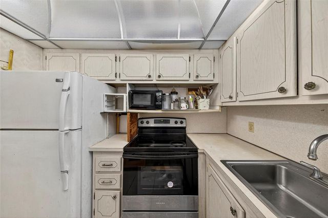 102 Newport F 102, Deerfield Beach, FL 33442