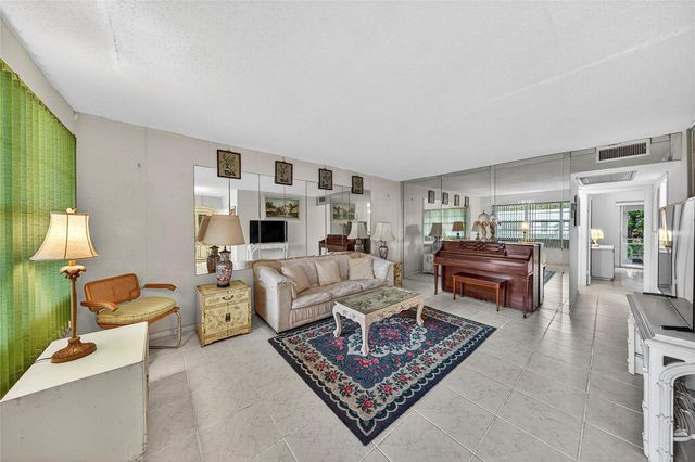 102 Newport F 102, Deerfield Beach, FL 33442