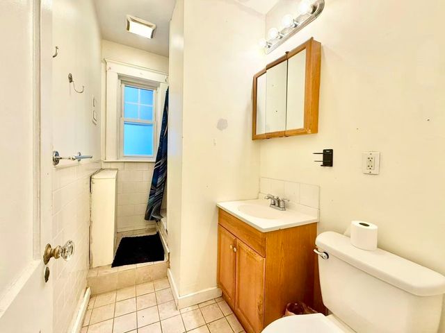 26 Chiswick Rd 6, Boston, MA 02135