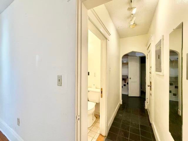 26 Chiswick Rd 6, Boston, MA 02135