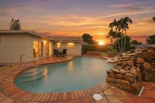 8386 Shadow Wood Boulevard, Coral Springs, FL 33071