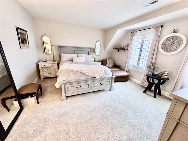 17 Lenox Drive A, Dover, NH 03820