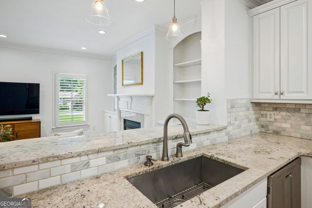1353 Edmund Park Drive, Atlanta, GA 30306