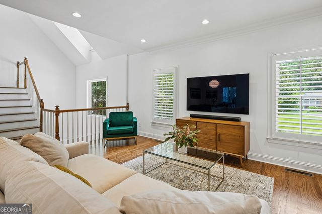 1353 Edmund Park Drive, Atlanta, GA 30306