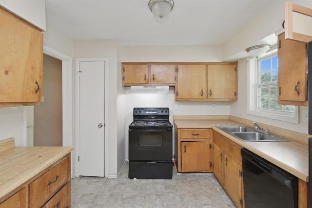 4709 RALEIGH-LAGRANGE RD, Memphis, TN 38128