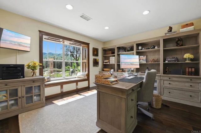 7144 Via Mariposa Sur, Bonsall, CA 92003