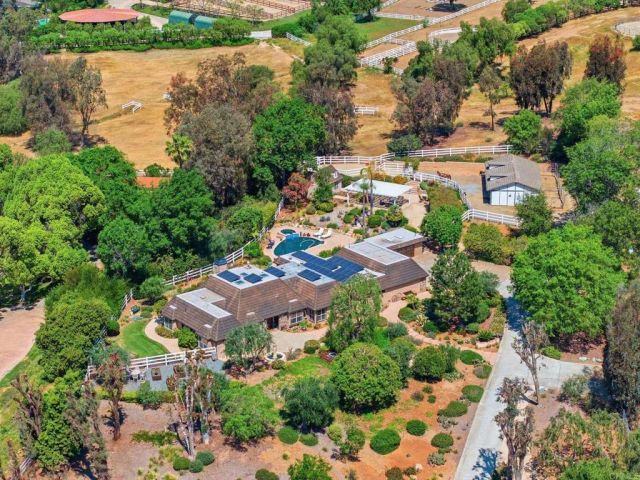 7144 Via Mariposa Sur, Bonsall, CA 92003