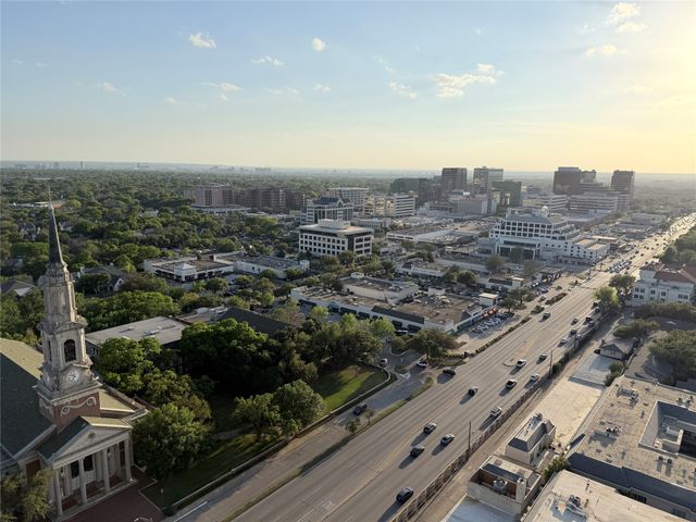 6211 W Northwest Highway 2401, Dallas, TX 75225