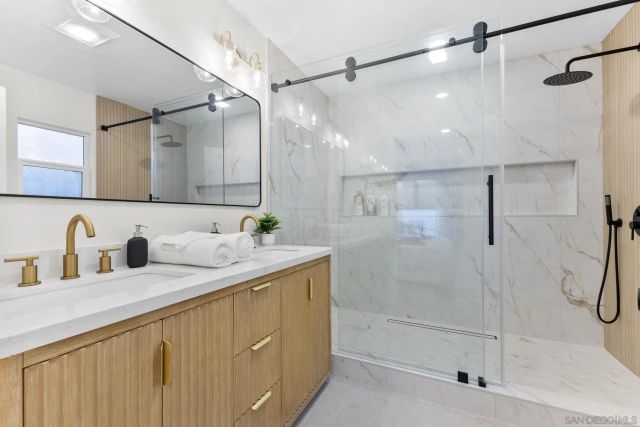 2128 Missouri St, San Diego, CA 92109