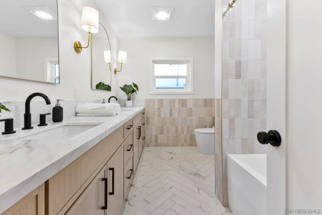 2128 Missouri St, San Diego, CA 92109