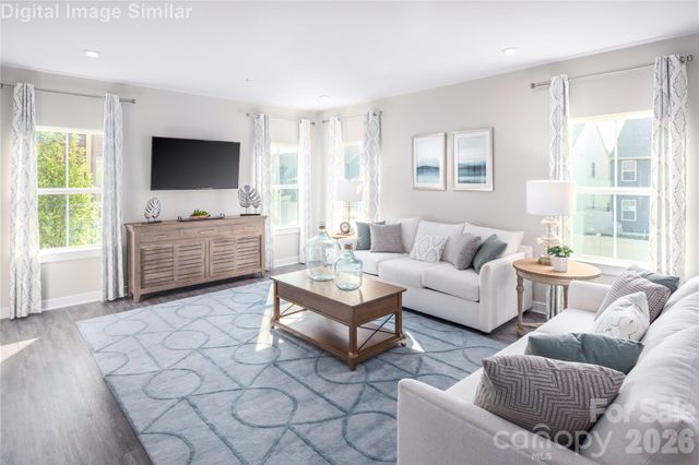 3958 Kelton Way, Charlotte, NC 28216