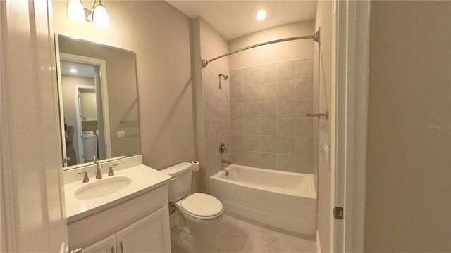 419 IBIZA LOOP, Venice, FL 34292