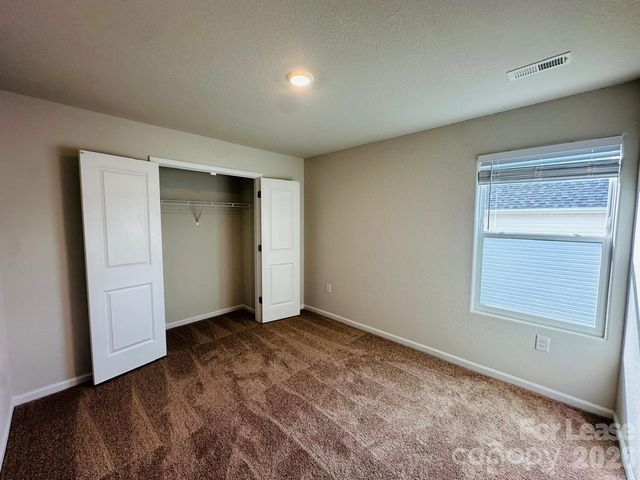 6322 Lowe Lane, Charlotte, NC 28214