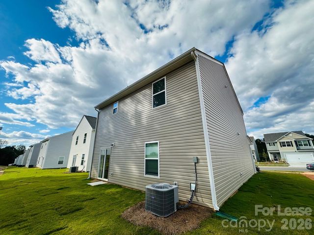 6322 Lowe Lane, Charlotte, NC 28214