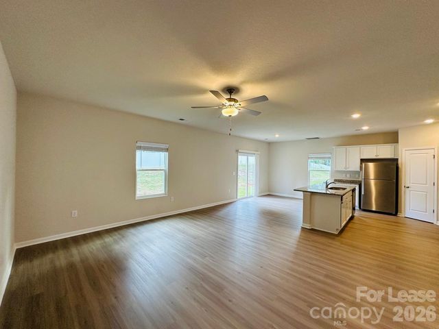 6322 Lowe Lane, Charlotte, NC 28214