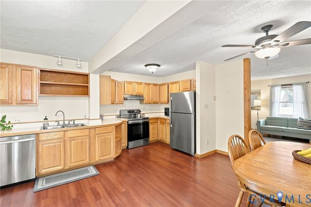 3118 Mountain Rd, Glen Allen, VA 23060
