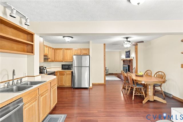 3118 Mountain Rd, Glen Allen, VA 23060