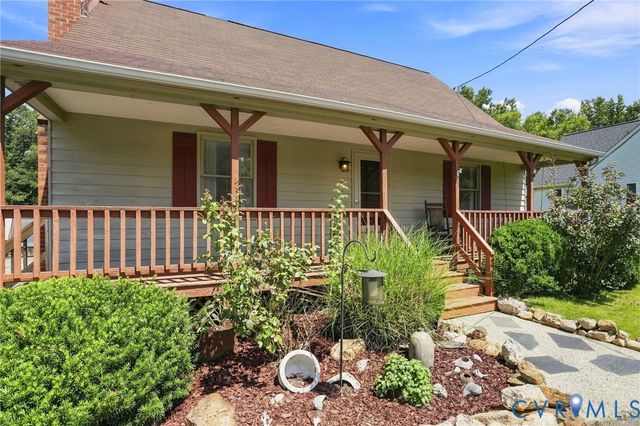 3118 Mountain Rd, Glen Allen, VA 23060