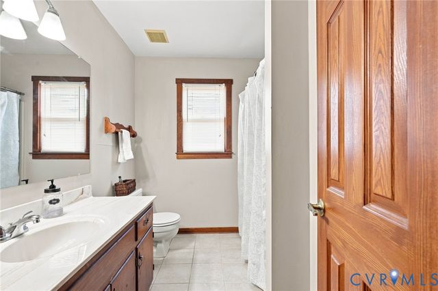 3118 Mountain Rd, Glen Allen, VA 23060