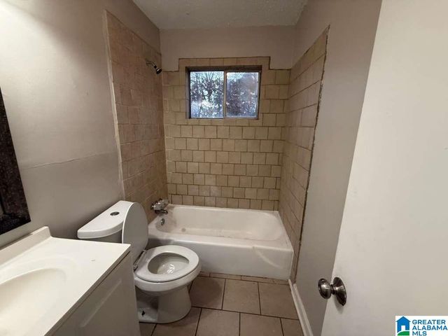 525 SELMA ROAD, Bessemer, AL 35020