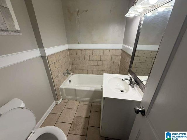 525 SELMA ROAD, Bessemer, AL 35020