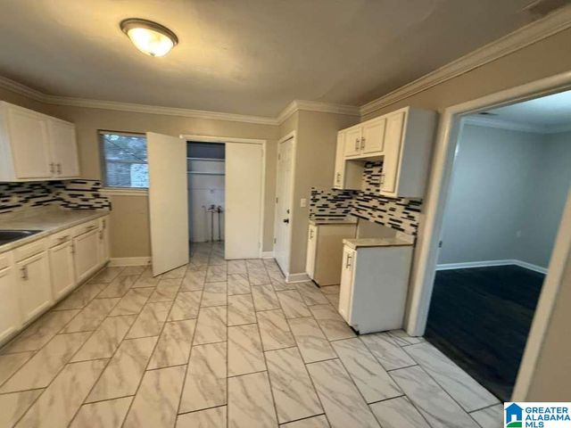 525 SELMA ROAD, Bessemer, AL 35020