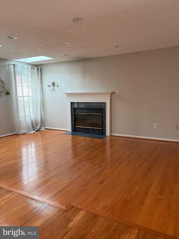 2117 CROSS TRAILS RD, Baltimore, MD 21244