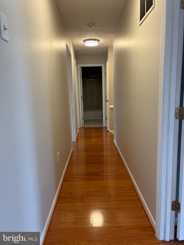 2117 CROSS TRAILS RD, Baltimore, MD 21244